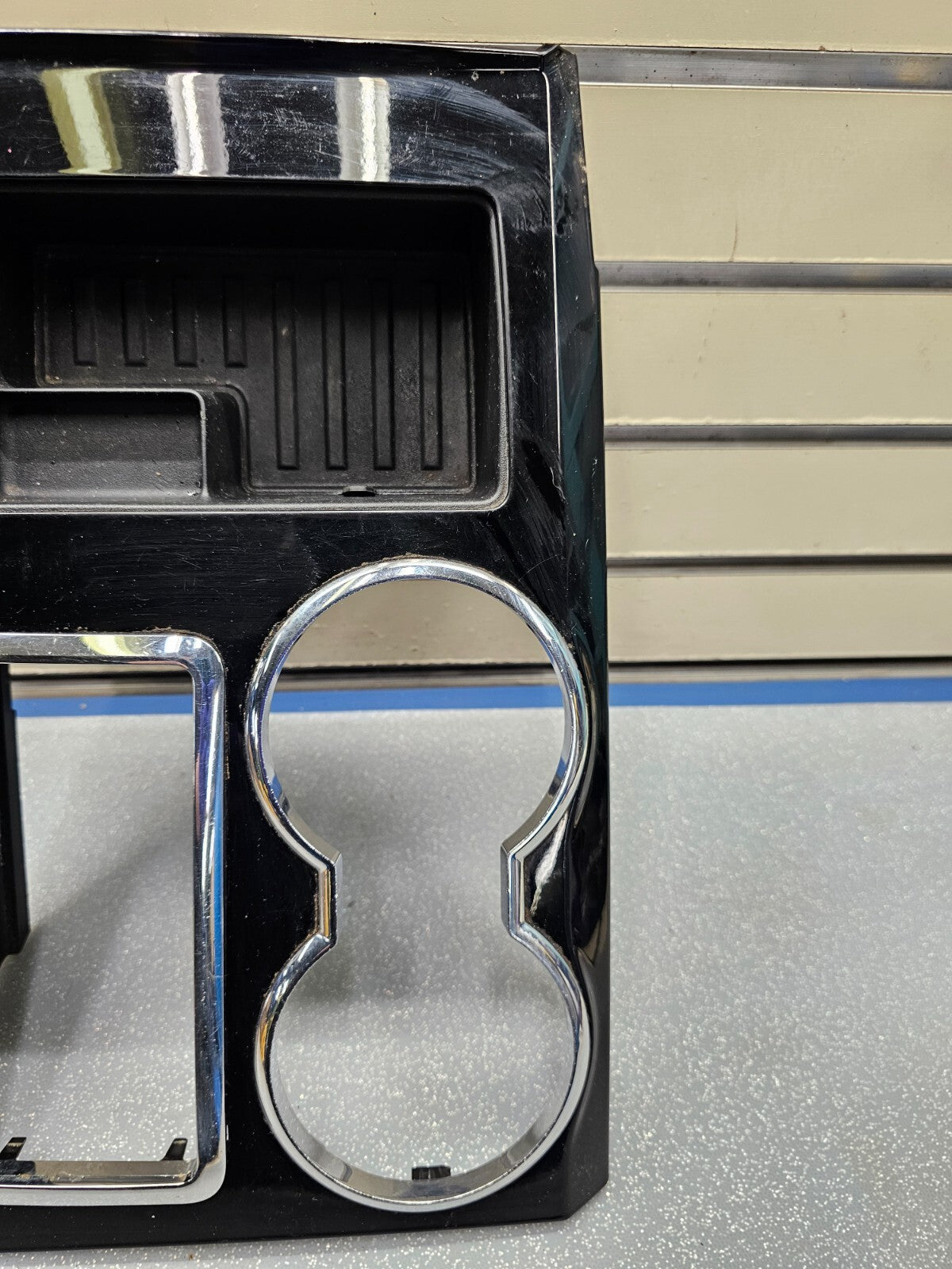 09-14 Ford F150 Center Console Cup Holder Gear Shifter Bezel Trim Assembly Wood