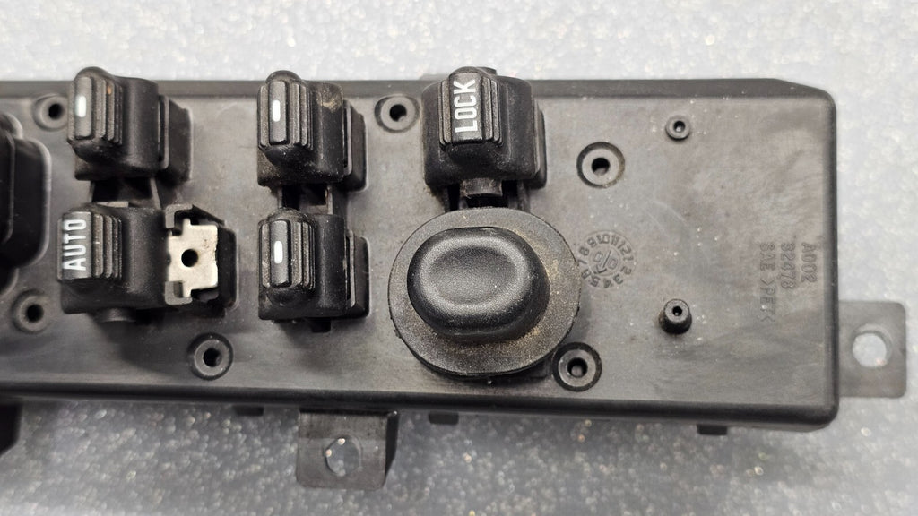 99-04 Jeep Grand Cherokee Driver Left Master Door Window Mirror Switch Assembly