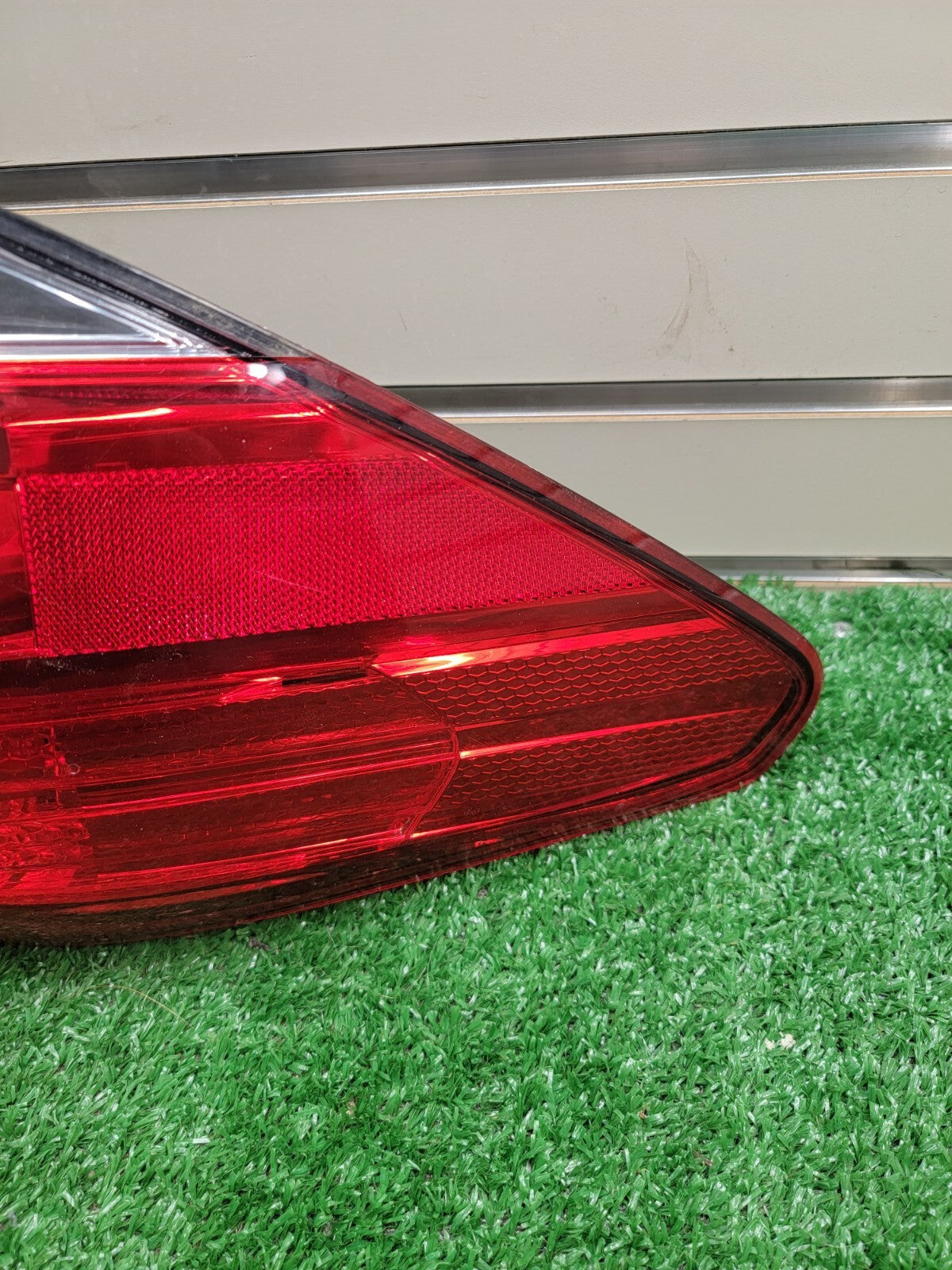 🔥2010 - 2014 Subaru Legacy Outback Wagon Driver Tail Light OEM