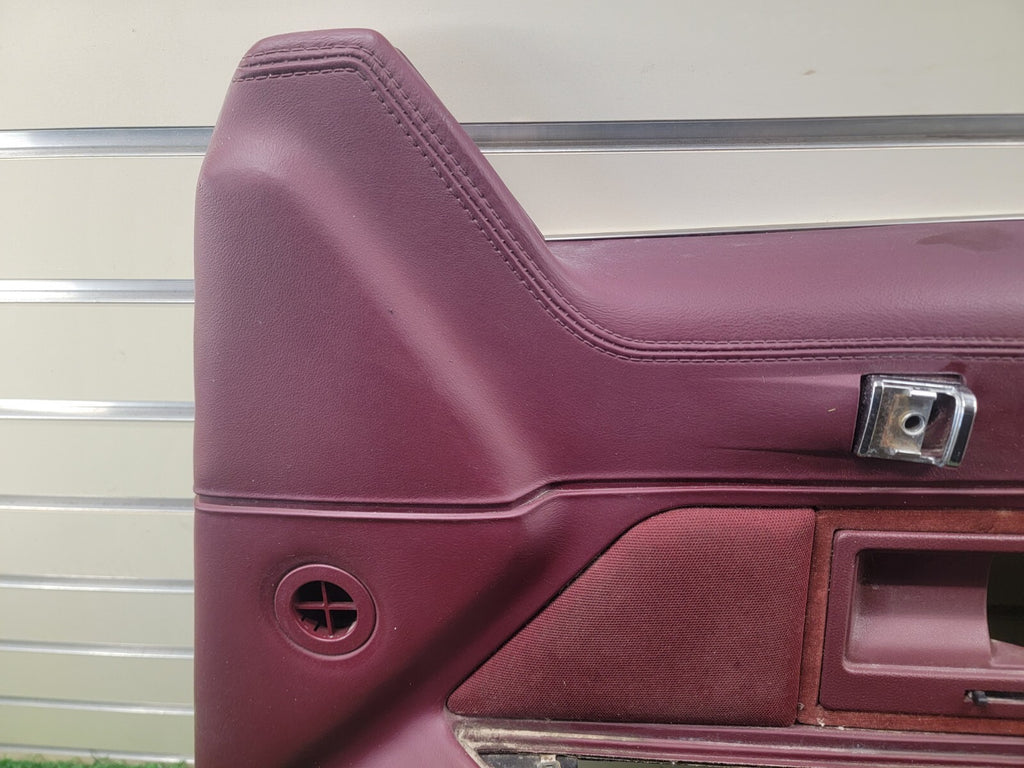 🔥1990-1994 Lincoln Town Car Passenger RIGHT Side Door Panel Trim Red OEM