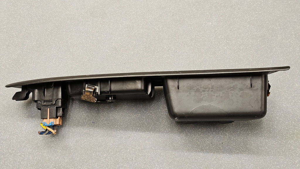 🔥06-08 Chevy Impala Right Passenger Power Window Switch Bezel Assembly Black