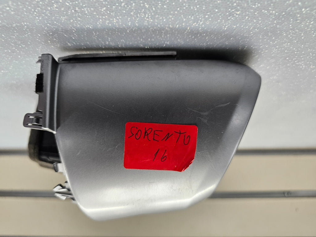 🔥2016 - 2018 KIA SORENTO DASH RIGHT SIDE AIR VENT DUCT GRILLE TRIM SILVER OEM