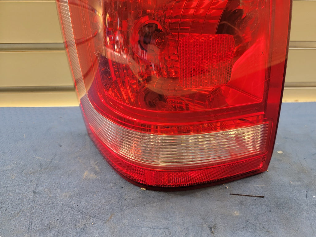🔥08-12 Ford Escape left Hand driver Side Rear Tail Light Lamp Genuine OEM