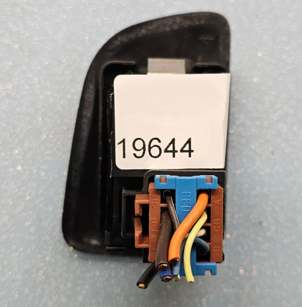 🔥03-06 Silverado Tahoe Suburban Yukon Sierra Left Rear Window Door Switch Black
