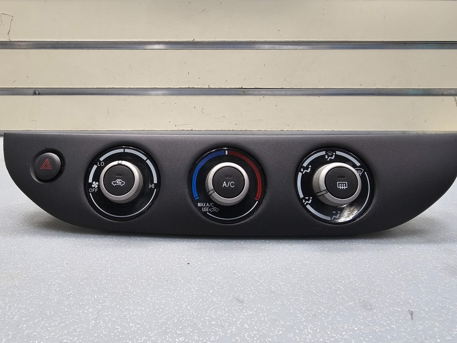 02-06 TOYOTA CAMRY Front Dash A/C Temperature Heater Climate Control Panel Unit