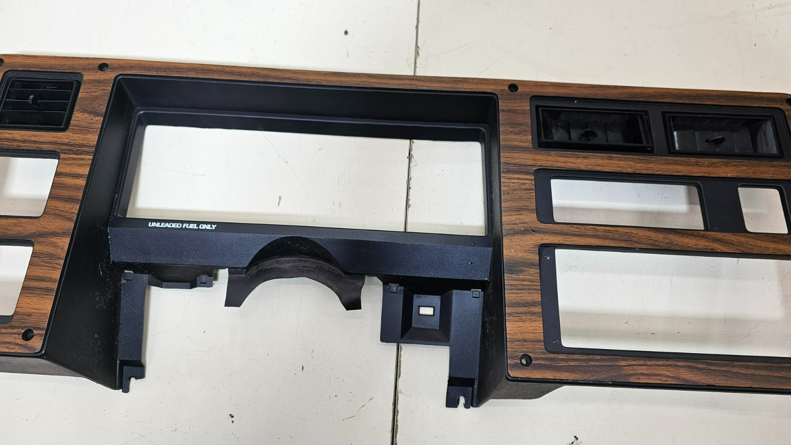 🔥87-96 Dodge Dakota OEM INSTRUMENT CLUSTER DASH SPEEDOMETER TRIM BEZEL WOOD C29