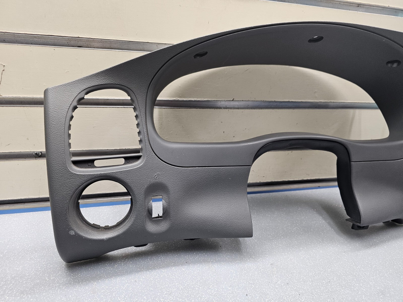 95-06 Ford RANGER EXPLORER Instrument Cluster Dash BEZEL Speedo Trim GRAY C15