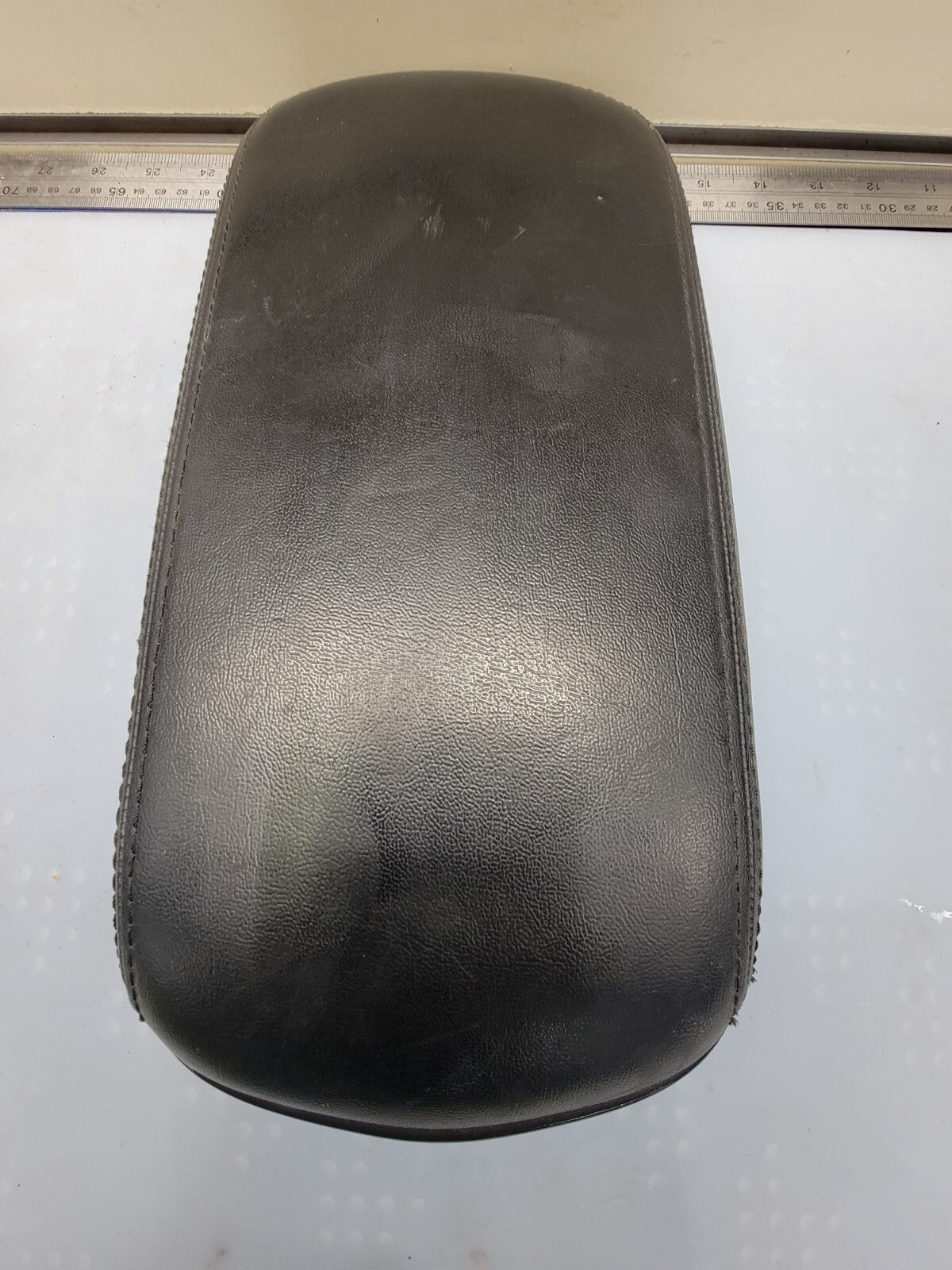 🔥2011-2014 CHRYSLER 200 DODGE AVENGER CENTER CONSOLE LID ARM REST BLACK