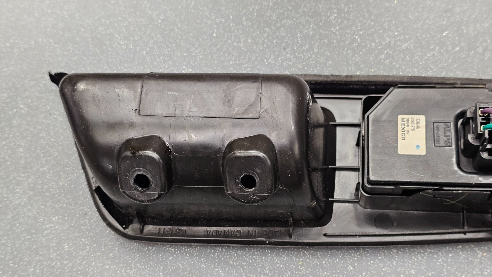 🔥09-16 CHEVY IMPALA LEFT DRIVER MASTER POWER DOOR WINDOW SWITCH BEZEL BLACK