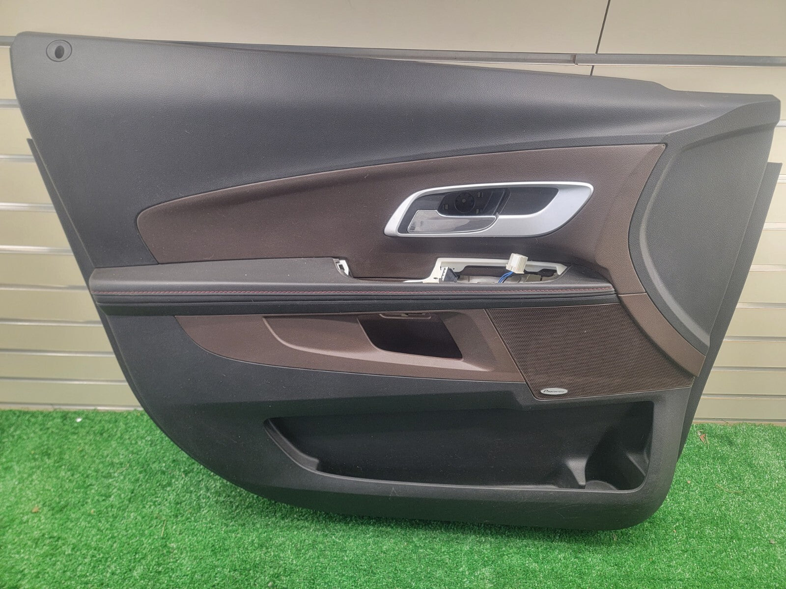 🔥2010-2017 CHEVROLET EQUINOX FRONT DOOR PANEL LEFT DRIVER Black