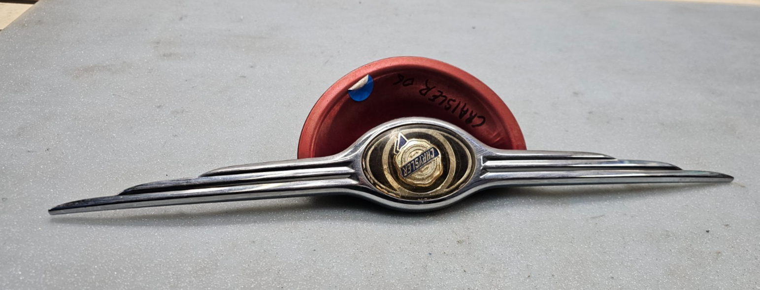 🔥 06-10 PT Cruiser Electric Hatch Liftgate Trunk Release Handle Emblem RED