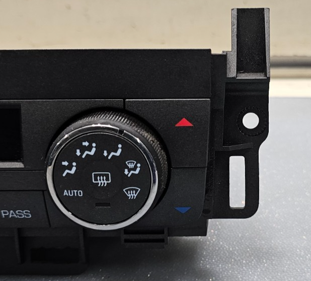 🔥07-11 BUICK LUCERNE TEMPERATURE A/C HEATER CLIMATE CONTROL