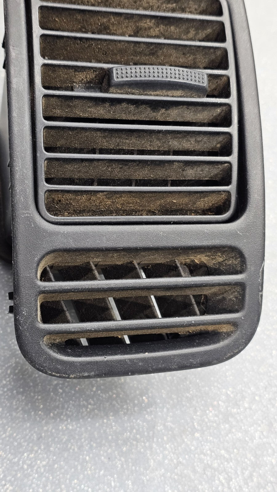 🔥 01-05 Honda Civic Dash Center Left Driver Air Vent AC A/C Heater Panel  Black