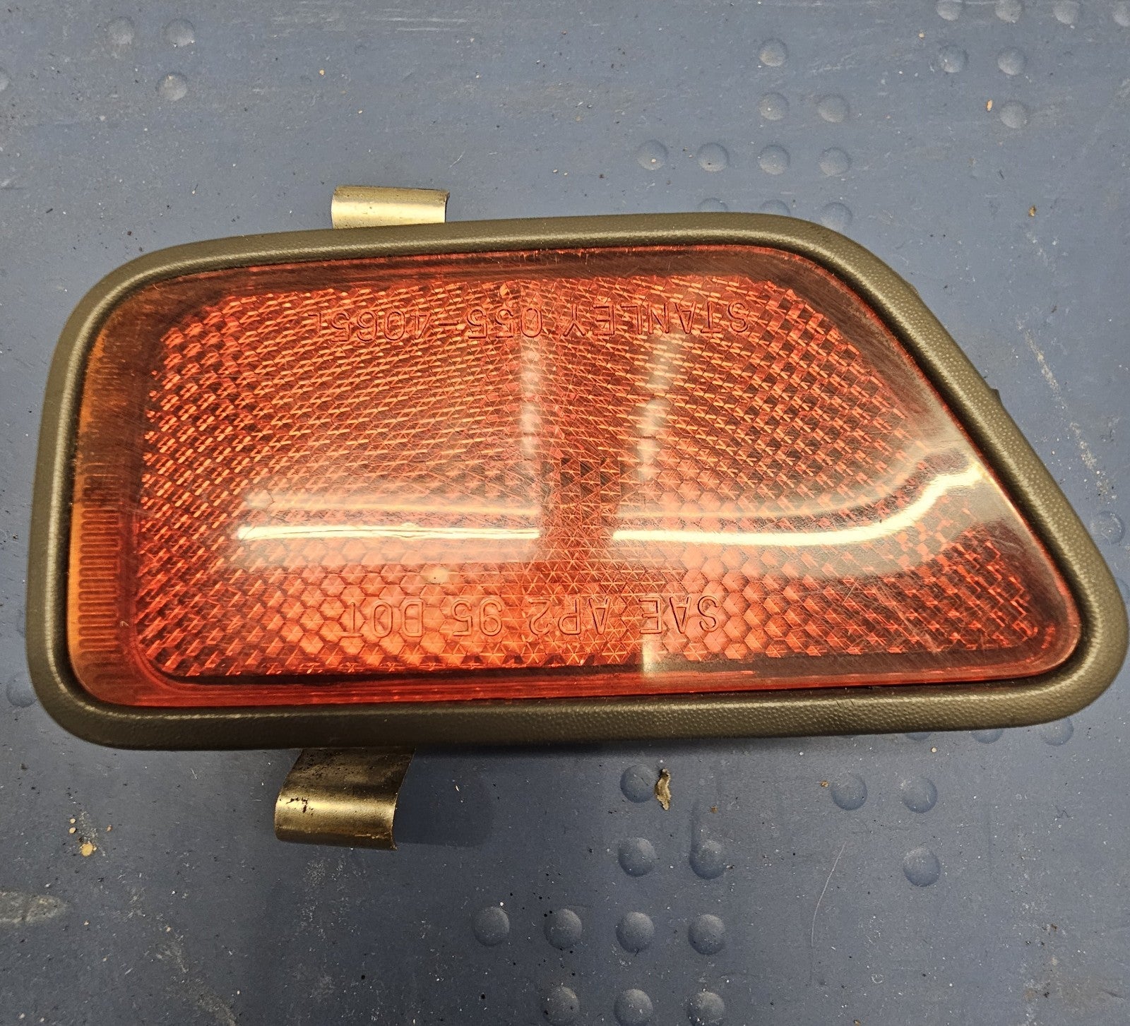 🔥97-01 HONDA CRV RAER SIDE LEFT DRIVER MARKER LIGHT REFLECTOR ASSEMBLY OEM