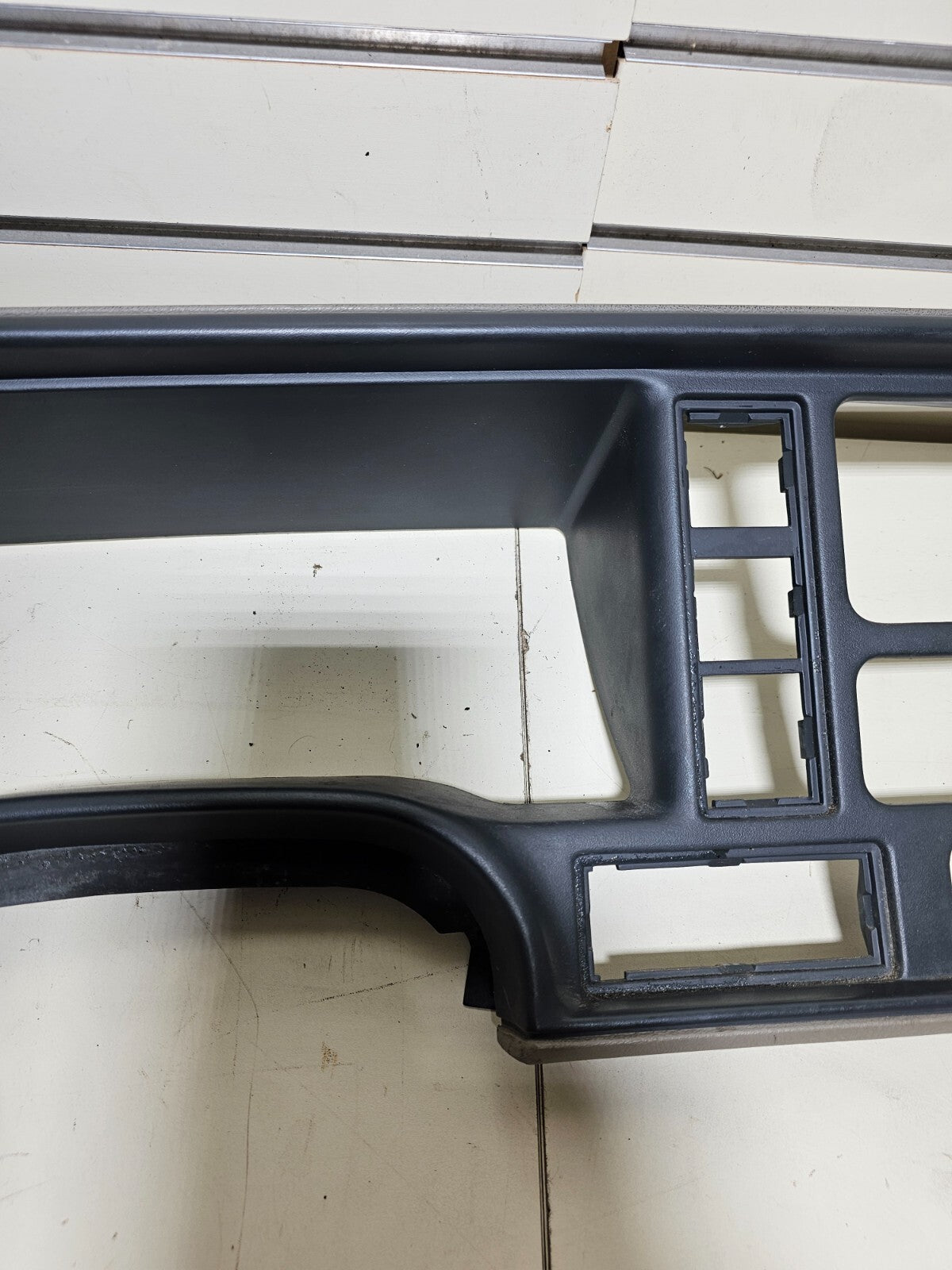 🔥95-99 CHEVY GMC TRUCK SILVERADO C/K Cluster Gauge Speedo Dash Bezel TAN C3