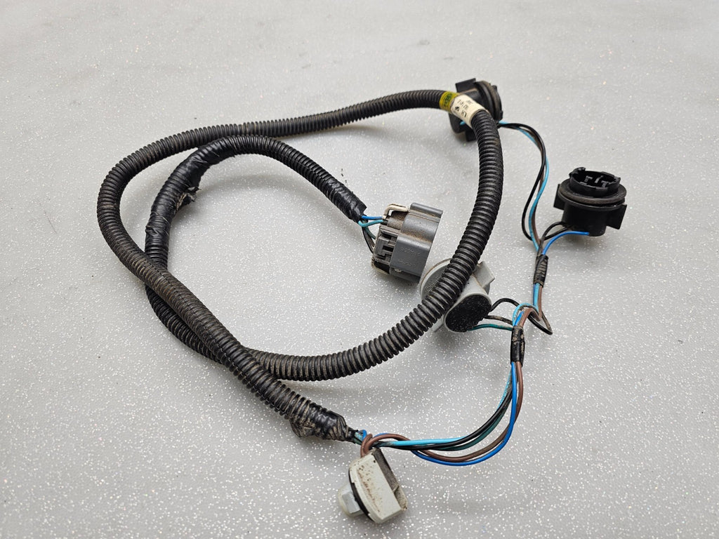🔥99-06 SILVERADO SIERRA TRUCK Rear Left Tail Light Brake Light Wiring Harness