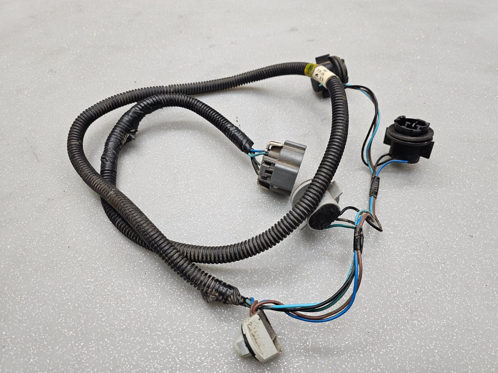🔥99-06 SILVERADO SIERRA TRUCK Rear Left Tail Light Brake Light Wiring Harness
