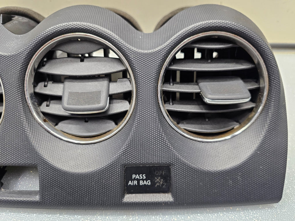 🔥07-12 Nissan ALTIMA Dash Center AIR VENTS w/Hazzard switch Assembly BLACK V10