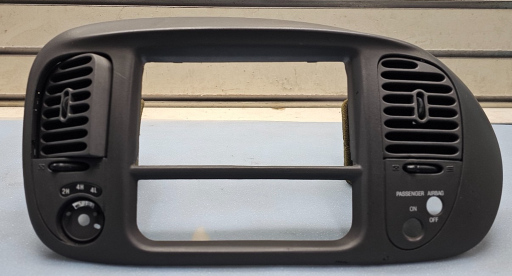 🔥 97-03 Ford F150 Center Dash Radio Climate BEZEL TRIM Panel Gray