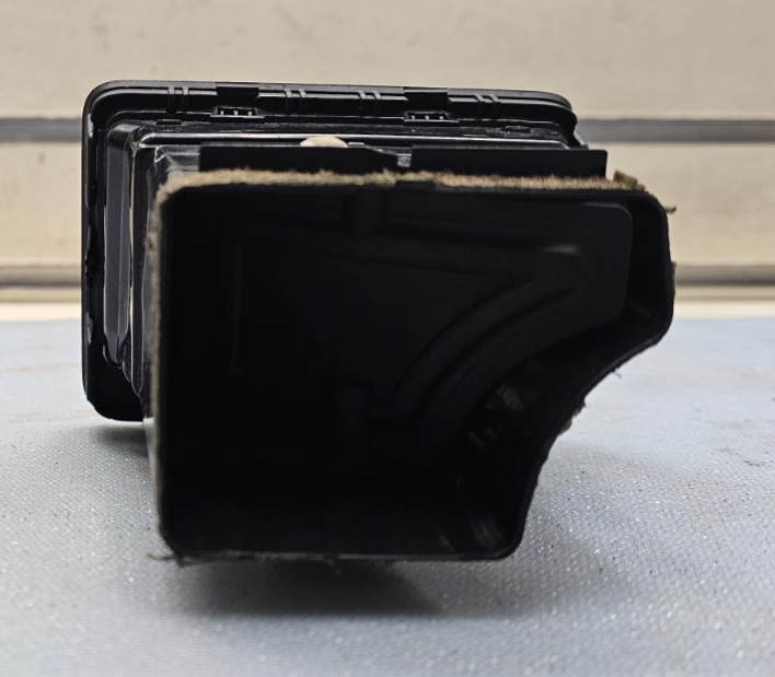 🔥05-10 VOLKSWAGEN JETTA FRONT CENTER DASH RIGHT PASSENGER AIR VENT HEATER BLACK