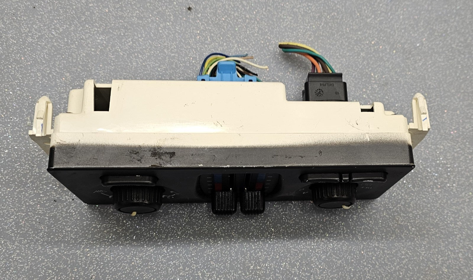 03-09 Silverado SIERRA TRAILBLAZER Dash Heater AC Climate Control Manual w/REAR