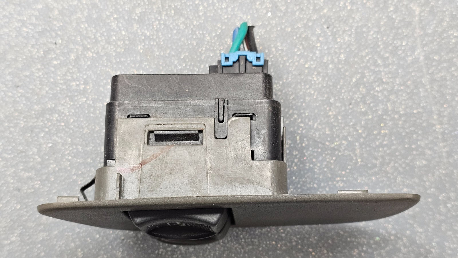 03-07 Savanna Express Front Left Driver Master Door Window Control Switch Black