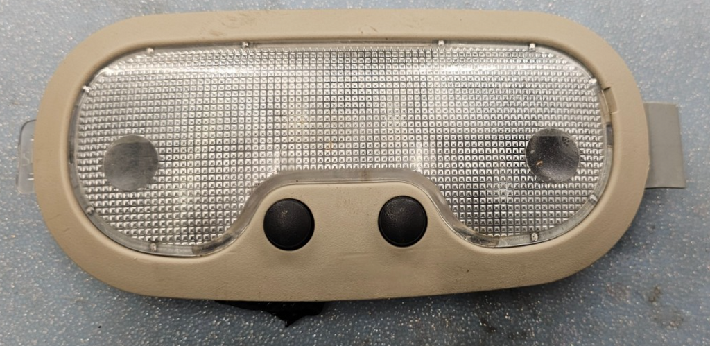 🔥99-06 SIERRA SILVERADO TAHOE Overhead Roof Console Dome Map Light Lamp Tan