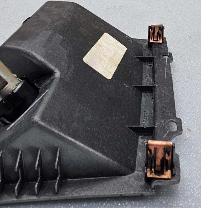 🔥10-12  FORD FUSION CENTER LOWER COIN ASH TRAY ASHTRAY POWER COVER OEM