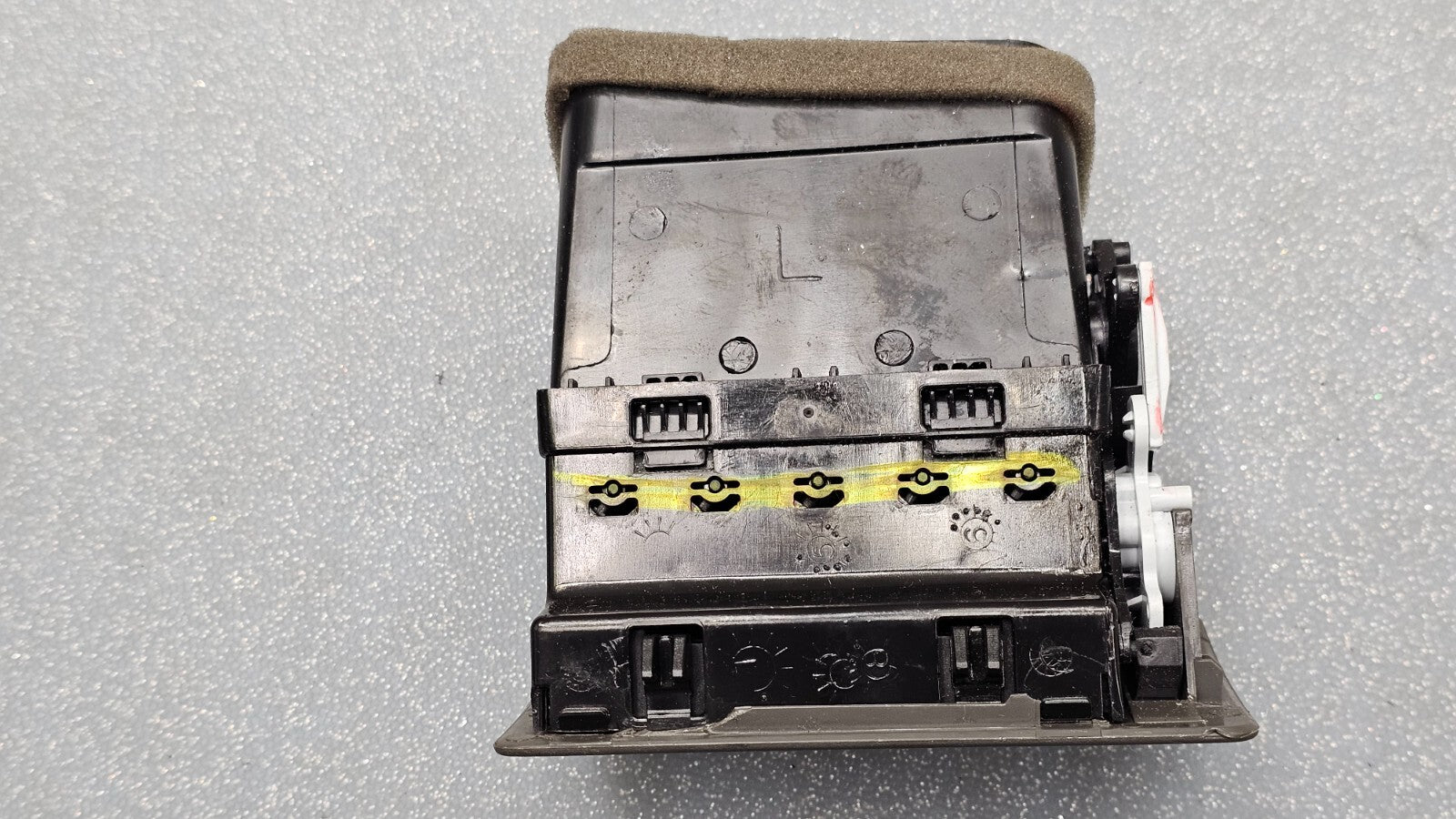 🔥06-09 Ford Fusion Milan Dash Left Driver Air Vent A/C AC Heater Panel Gray
