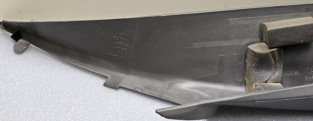 🔥99-06 SILVERADO SIERRA Roof Molding A PILLAR Trim LEFT Driver DARK GRAY P3