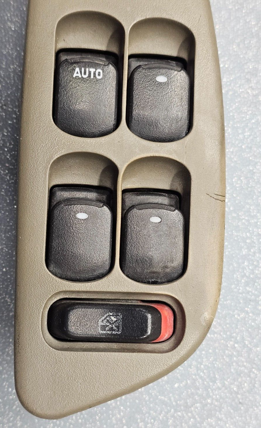 🔥04-07 CHEVY MALIBU LEFT DRIVER POWER WINDOW MASTER SWITCH ASSEMBLY TAN OEM