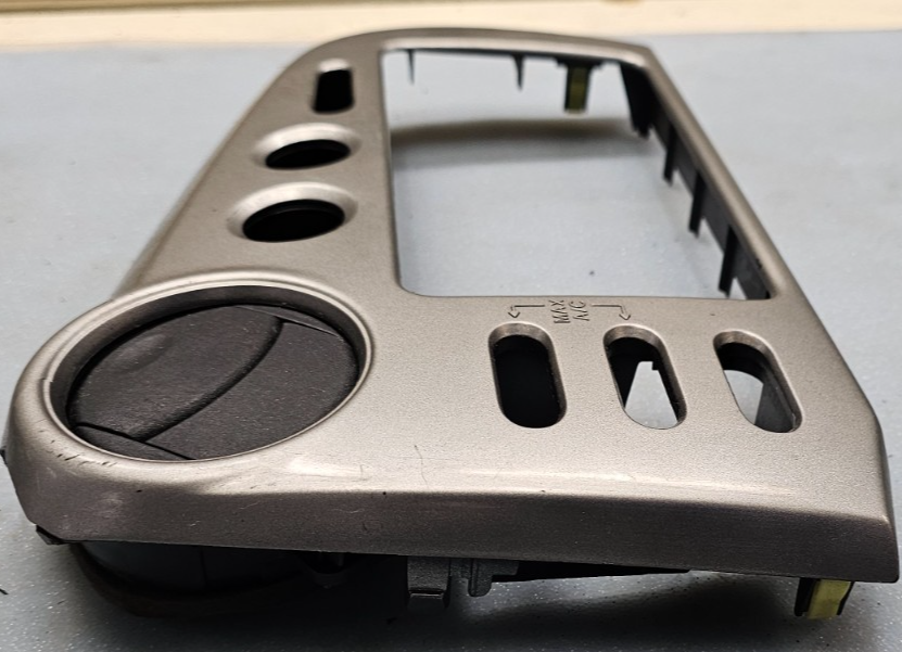 🔥03-08 Toyota MATRIX Pontiac VIBE Center Dash Radio Bezel Trim Panel SILVER OEM