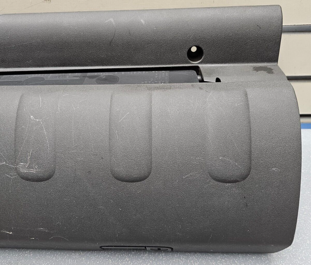 🔥05-06 Nissan Frontier Dash Glove Box Storage Compartment Instrument Panel Gray