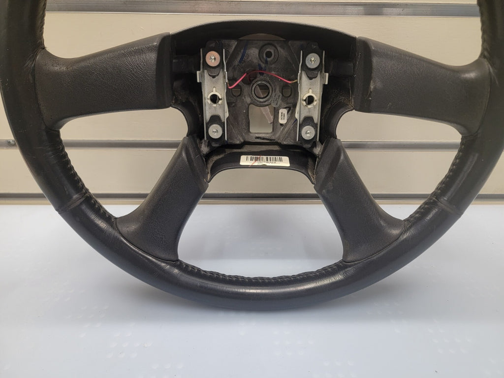 02-09 Trailblazer Envoy03-06 SILVERADO SIERRA YUKON STEERING WHEEL LEATHER BLACK