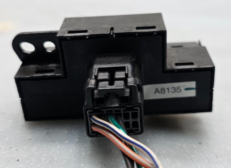 🔥05-10 Chrysler 300 Grand Caravan Hazard Warning Light Control Switch Black OEM