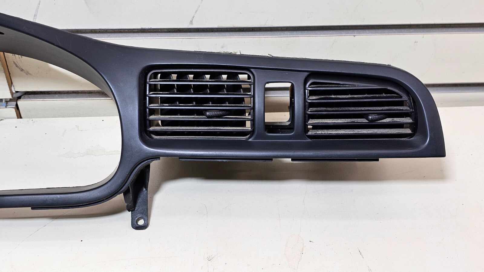🔥00-04 Subaru Legacy Outback Speedometer Instrument Cluster Dash Bezel Air Vent