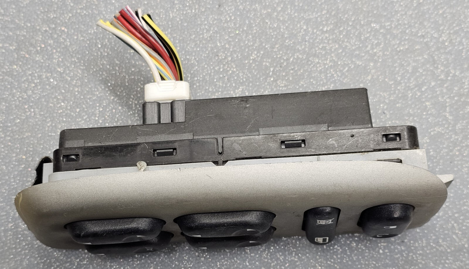 🔥01-07 Escape Mariner Tribute Front Left Driver Master Door Window Switch Gray