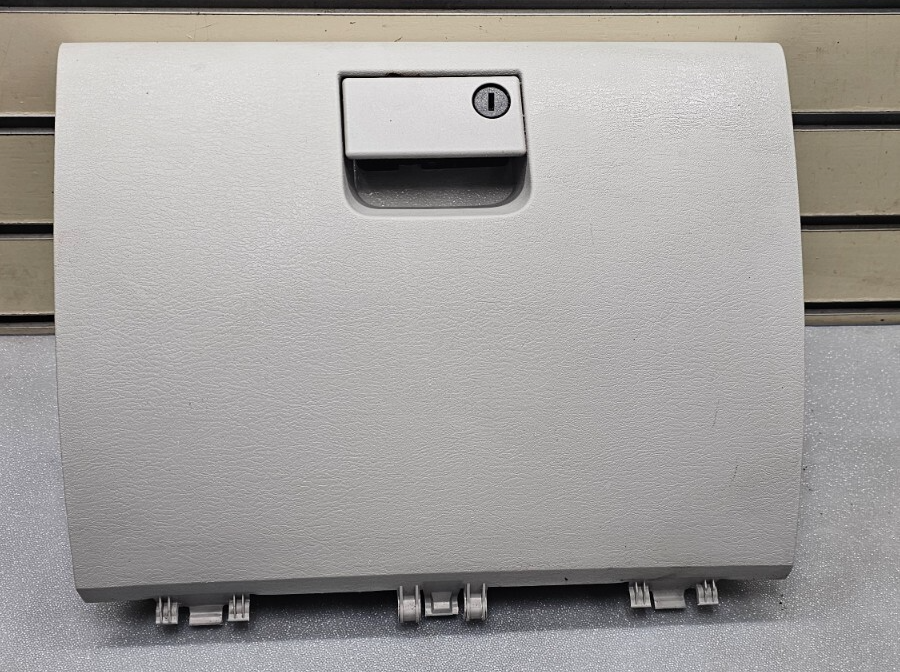 🔥01-10 PT CRUISER Dash Glove Box compartment Instrument Panel Assembly Gray