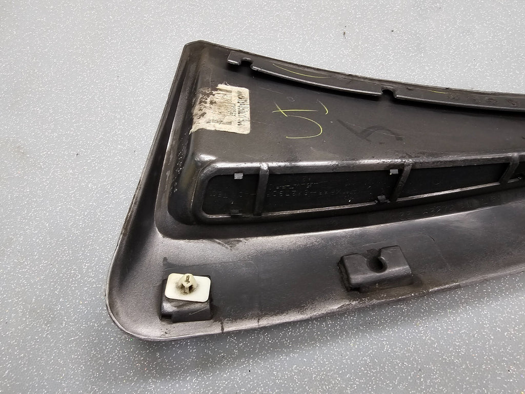 🔥99-04 FORD MUSTANG COUPE REAR LEFT QUARTER VENT LOUVER INSERT MOLDING TRIM