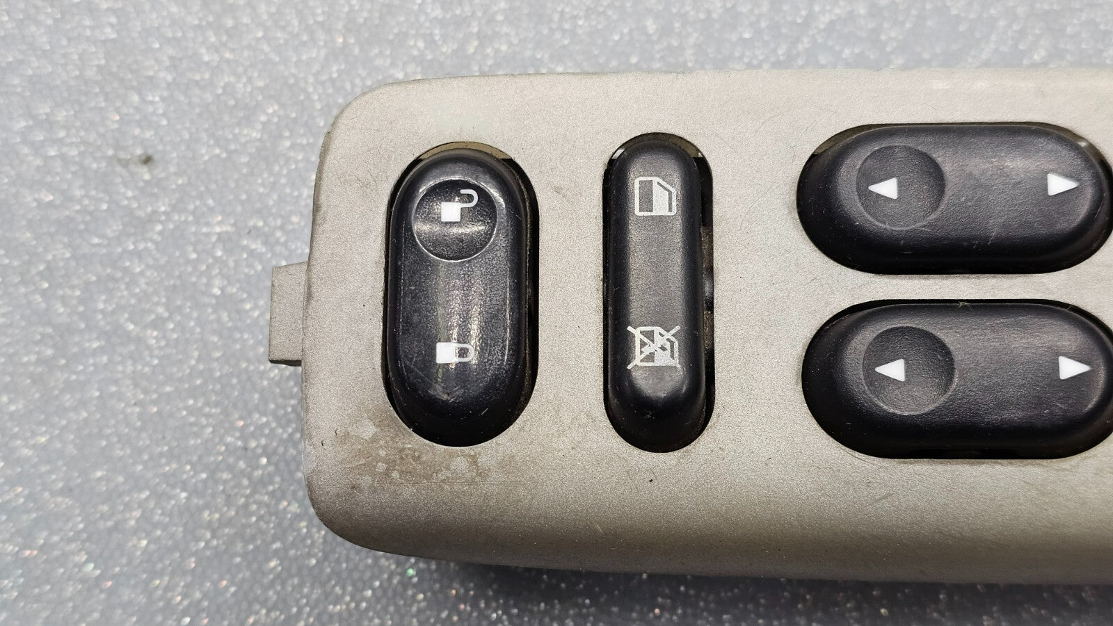 🔥01-07 Escape Mariner Tribute Front Left Driver Master Door Window Switch Tan