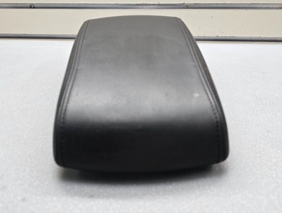 🔥06-14 CHEVROLET IMPALA CENTER CONSOLE ARM REST LID TOP PAD COVER BLACK LEATHER