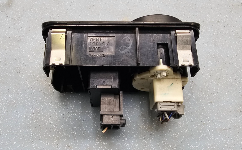 🔥05-09 Ford Mustang Headlight Headlamp Fog Head Light Lamp Switch Control Black