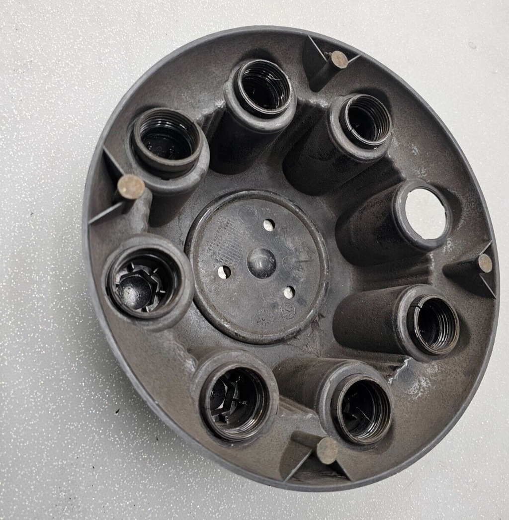 01-10 Chevy Express Silverado Suburban Front Rear Wheel Center Cap Hubcap Cover