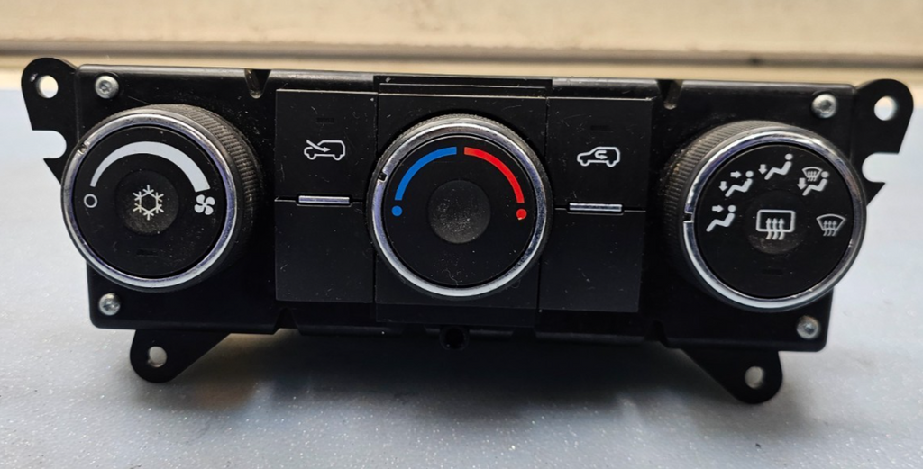 🔥08-10 Saturn Vue Dash HVAC AC Heater Temperature Climate Control Panel Black