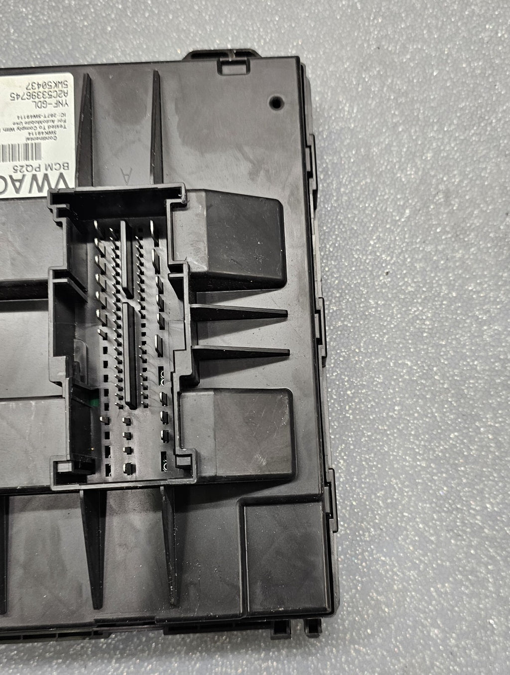 11-14 VolksWagen VW Jetta Front Body Computer Control Module BCM BCU Unit OEM