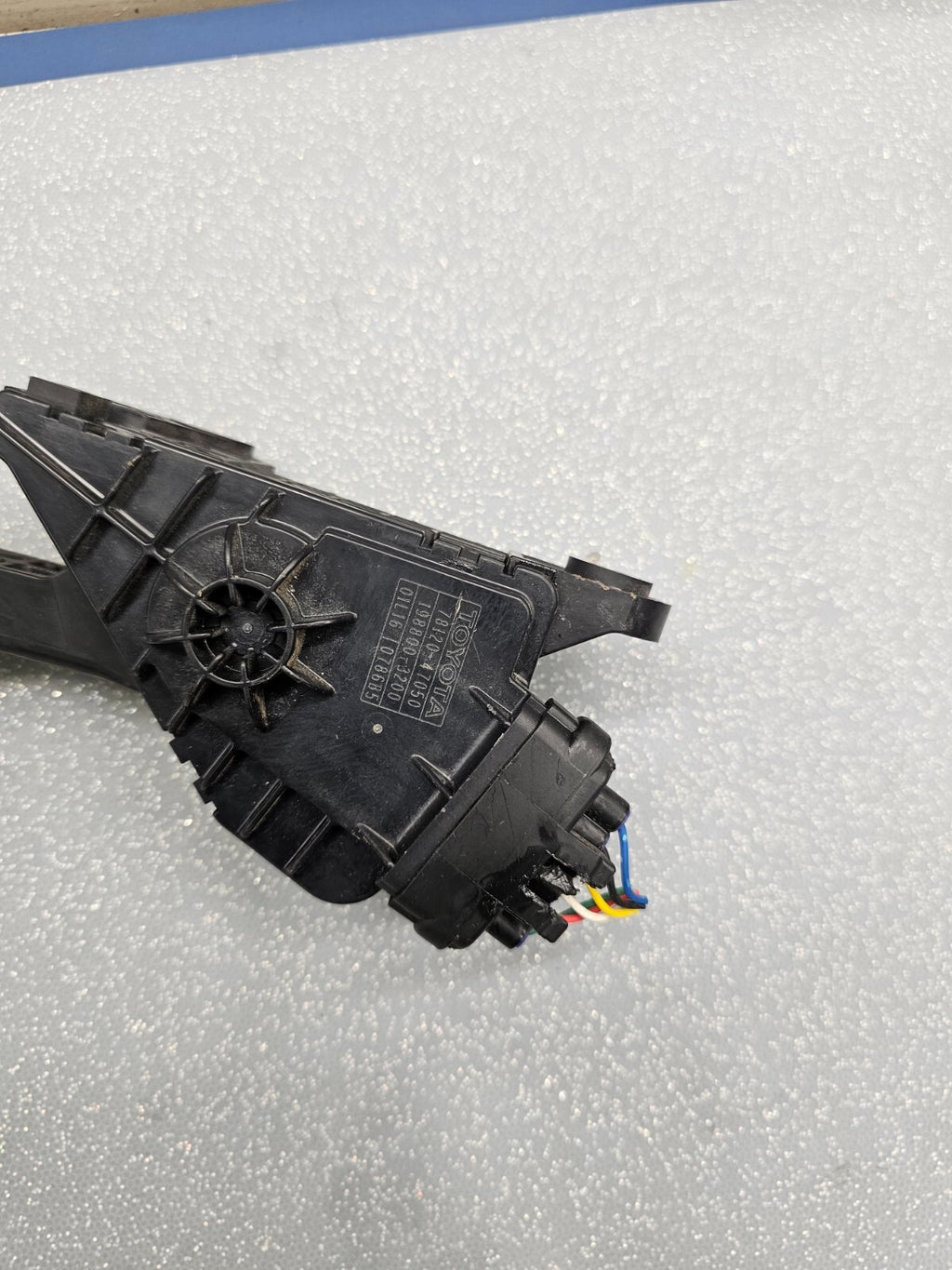 🔥2004 -  2009 Toyota Prius Gas Accelerator Pedal  OEM