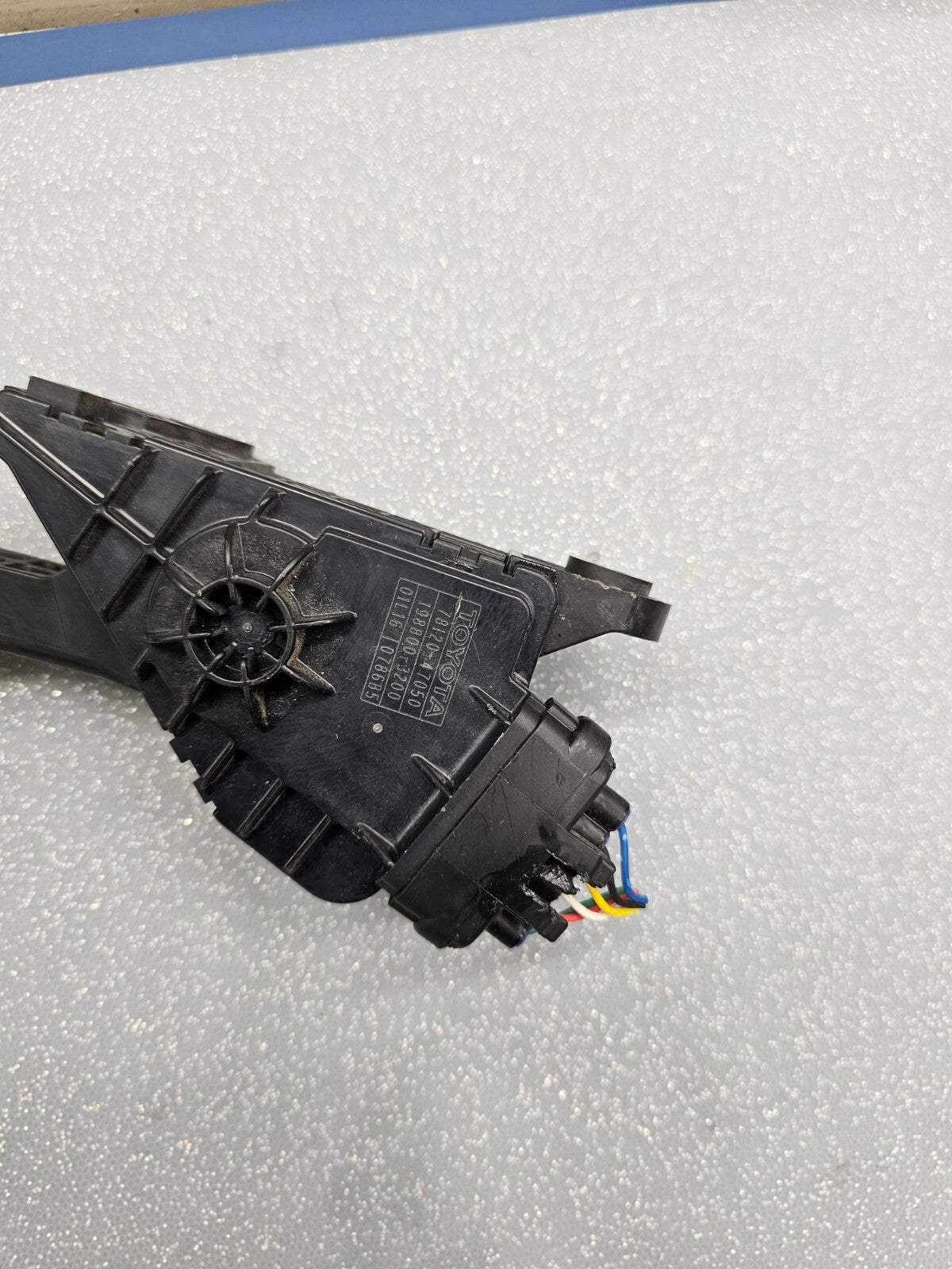 🔥2004 -  2009 Toyota Prius Gas Accelerator Pedal  OEM