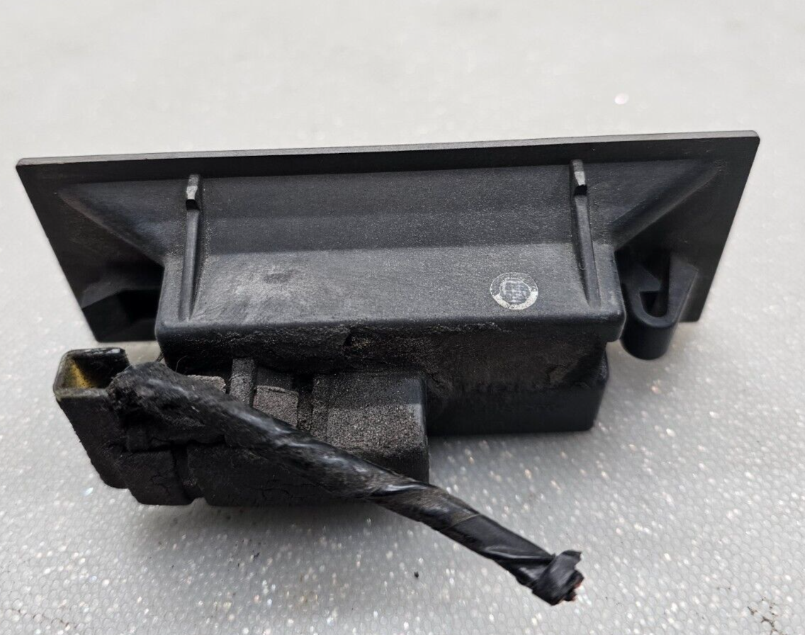 🔥2005-2007 Honda Odyssey license plate light Assembly OEM C102
