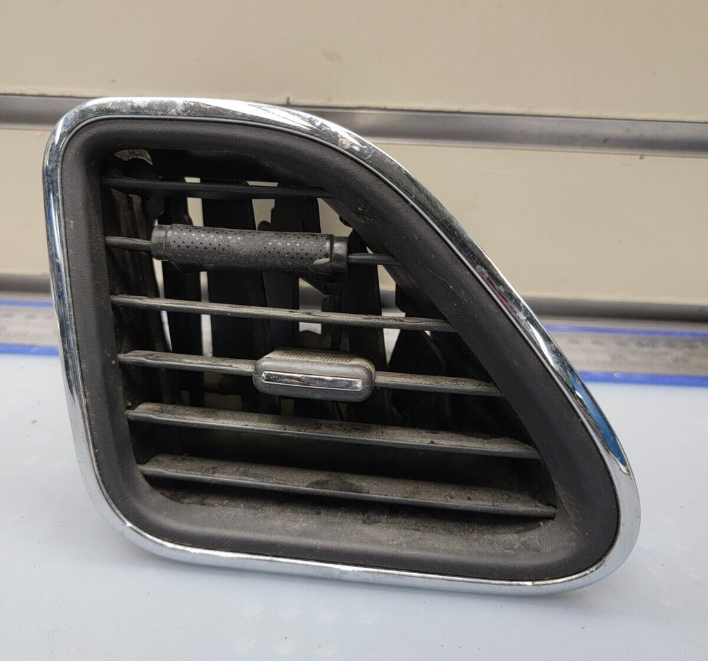 🔥11-14 Dodge Avenger CHRYSLER 200 AIR VENT GRILLE DASH DRIVER LEFT silver/Black