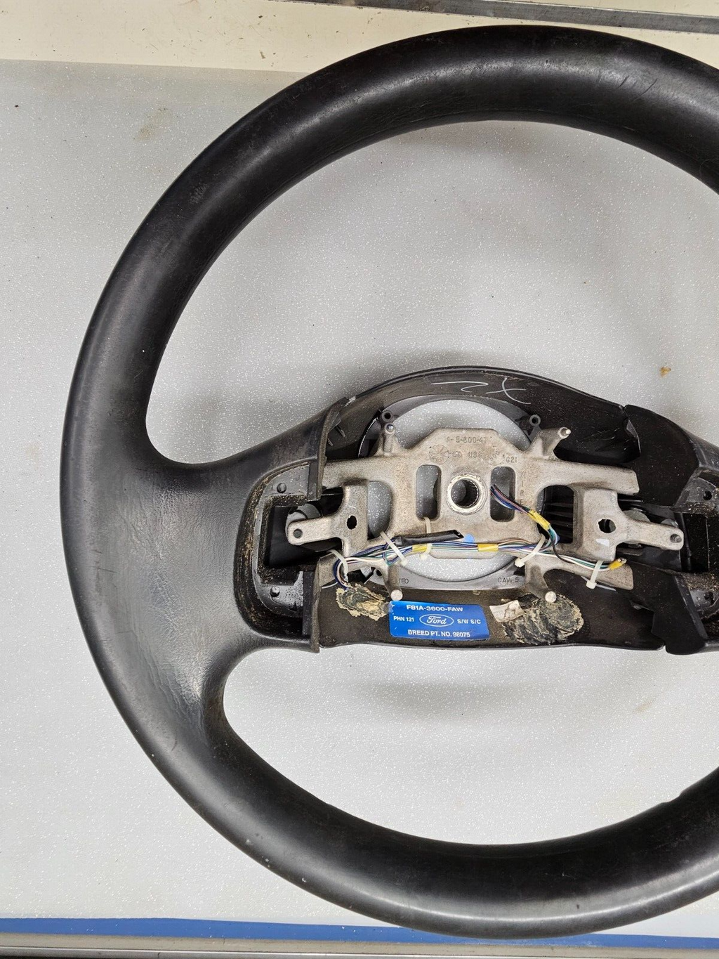 99-07 FORD F250 F350 SUPER DUTY PICKUP Steering Wheel Leather Column Shift Black
